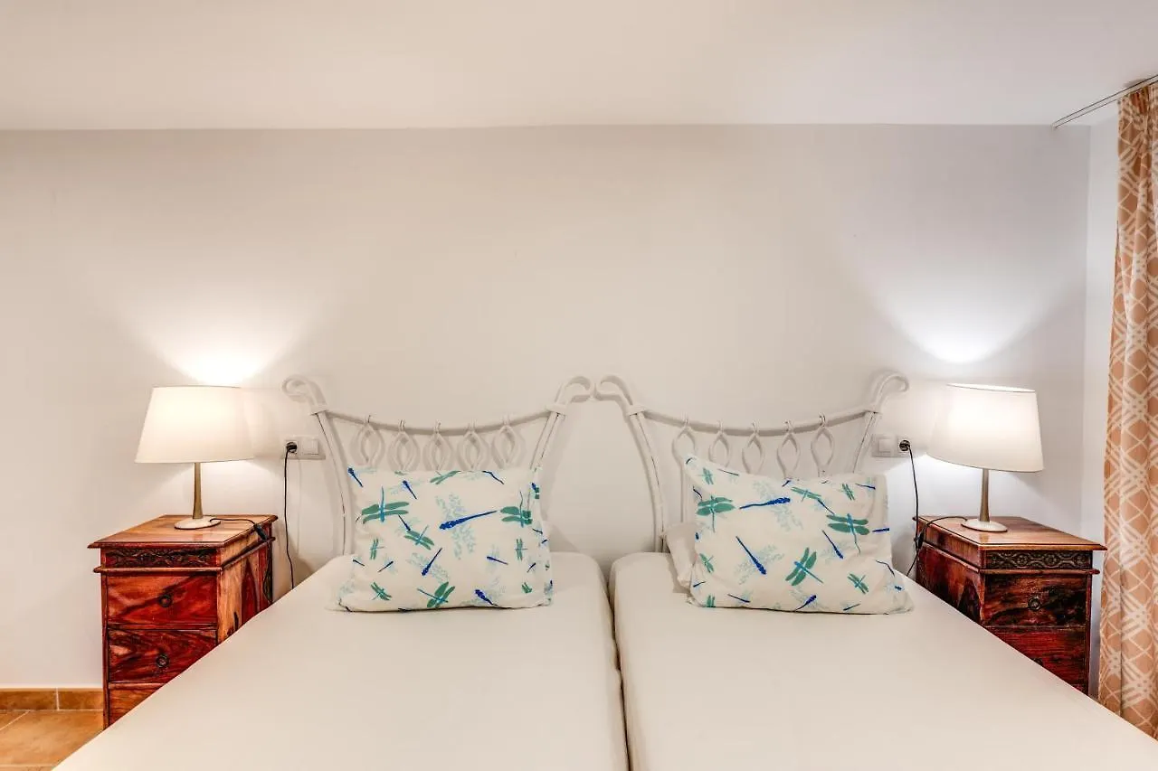 Luxury Apartament , Sea Views Private Garden Mogan