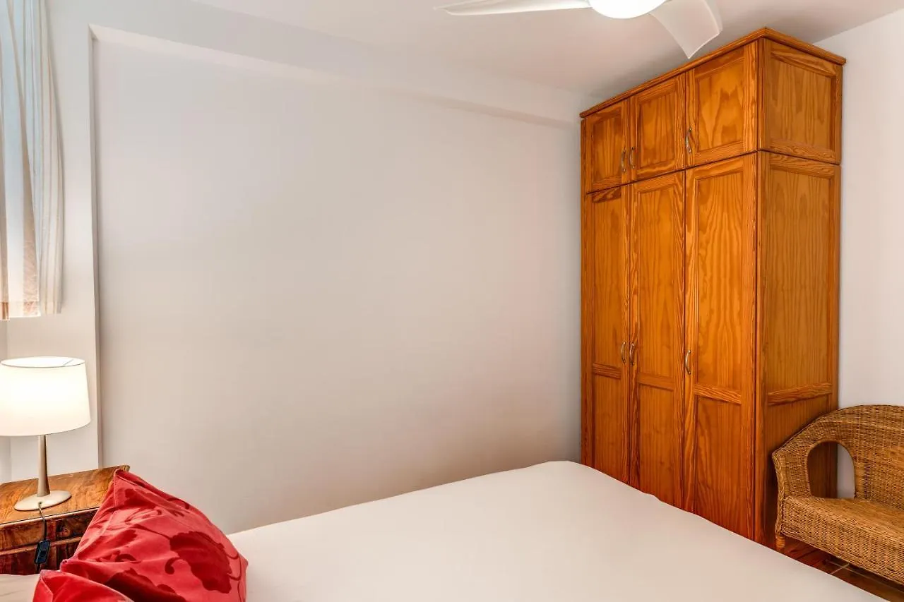 Luxury Apartament , Sea Views Private Garden Mogan 0*,