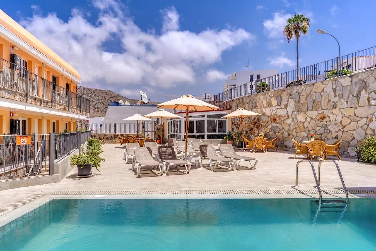 Luxury Apartament , Sea Views Private Garden Mogan 0*,