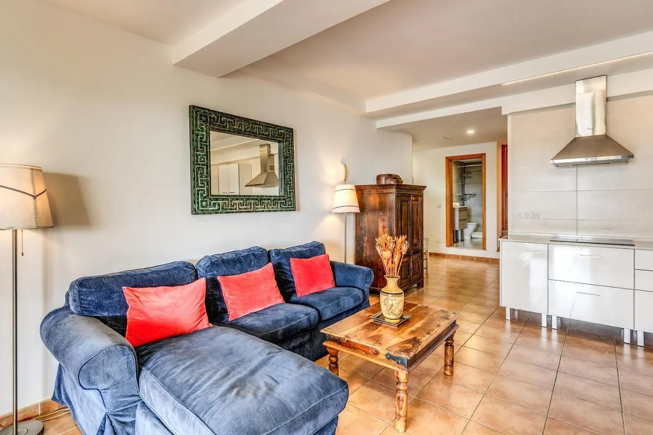 Luxury Apartament , Sea Views Private Garden Mogan